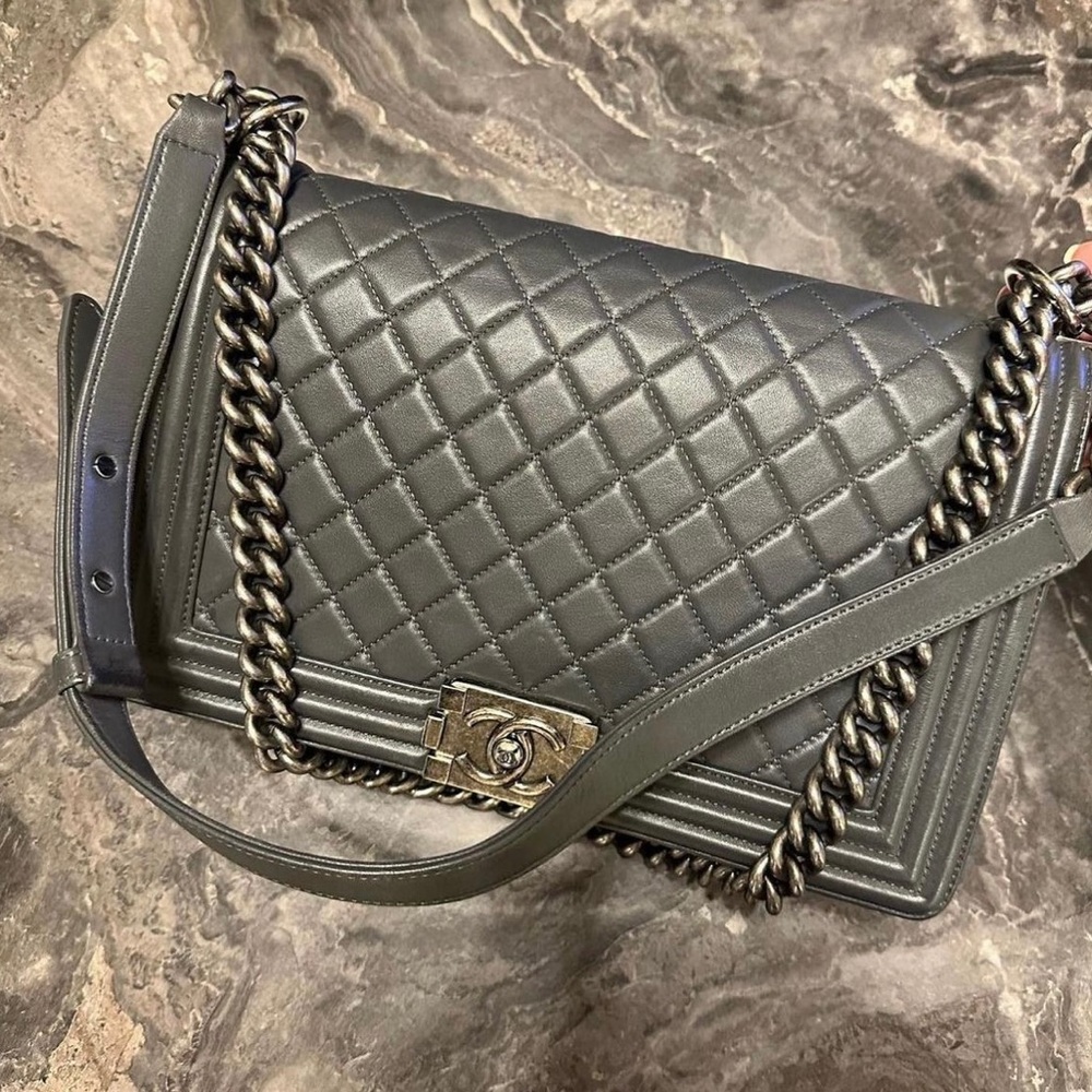 Chanel Boy Bag Medium